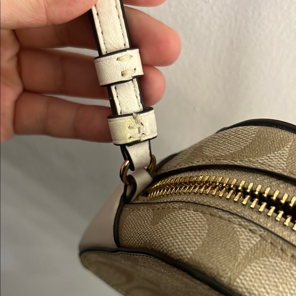 Coach Tan Crossbody Bag - Picture 7 of 8